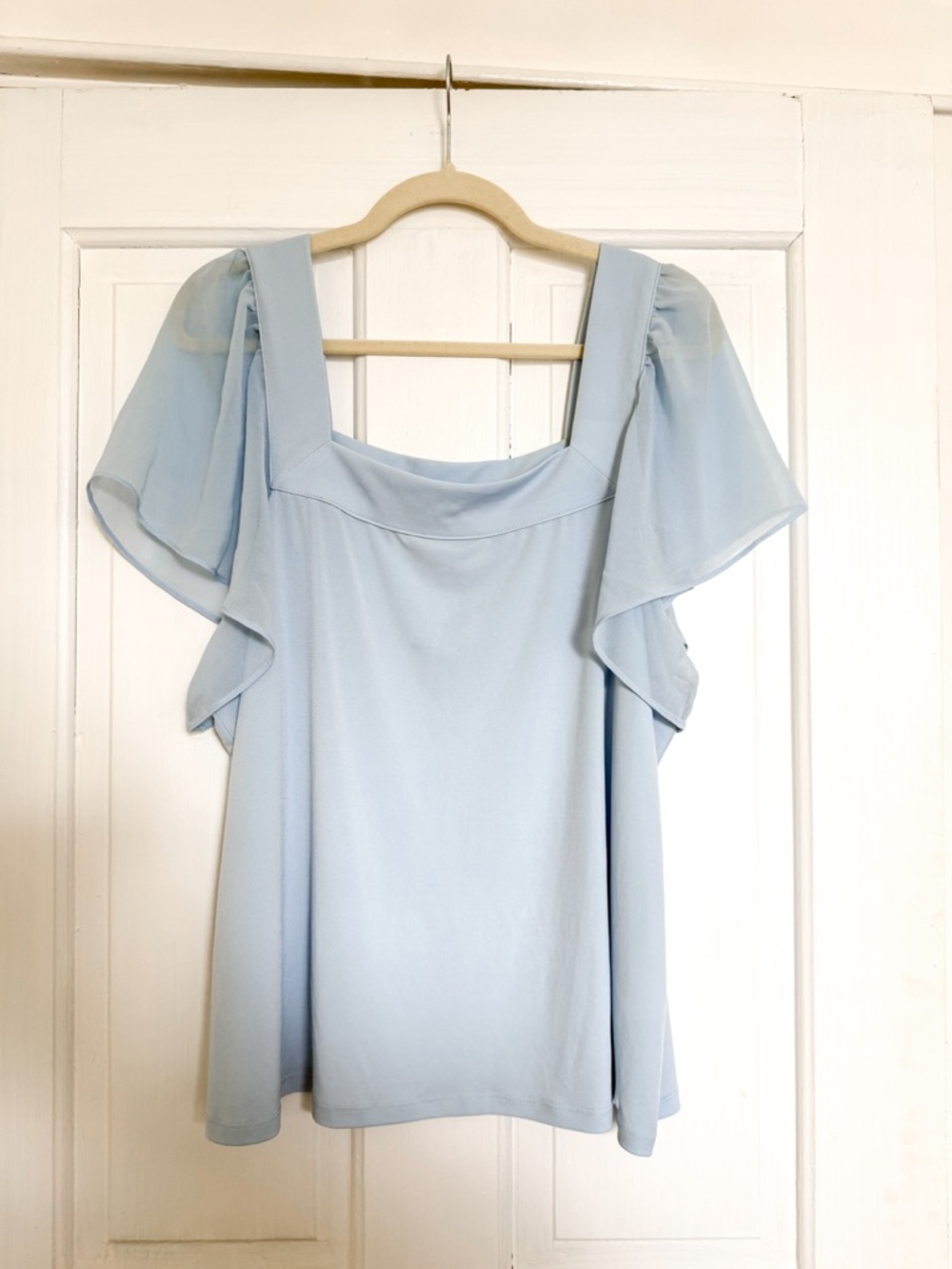 Calvin Klein Flutter Sleeve Square Neck Top - Picture 2 of 7